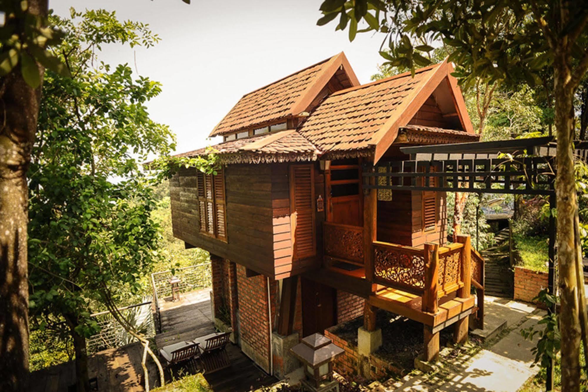 Villa Malihom Private Estate à Balik Pulau Extérieur photo