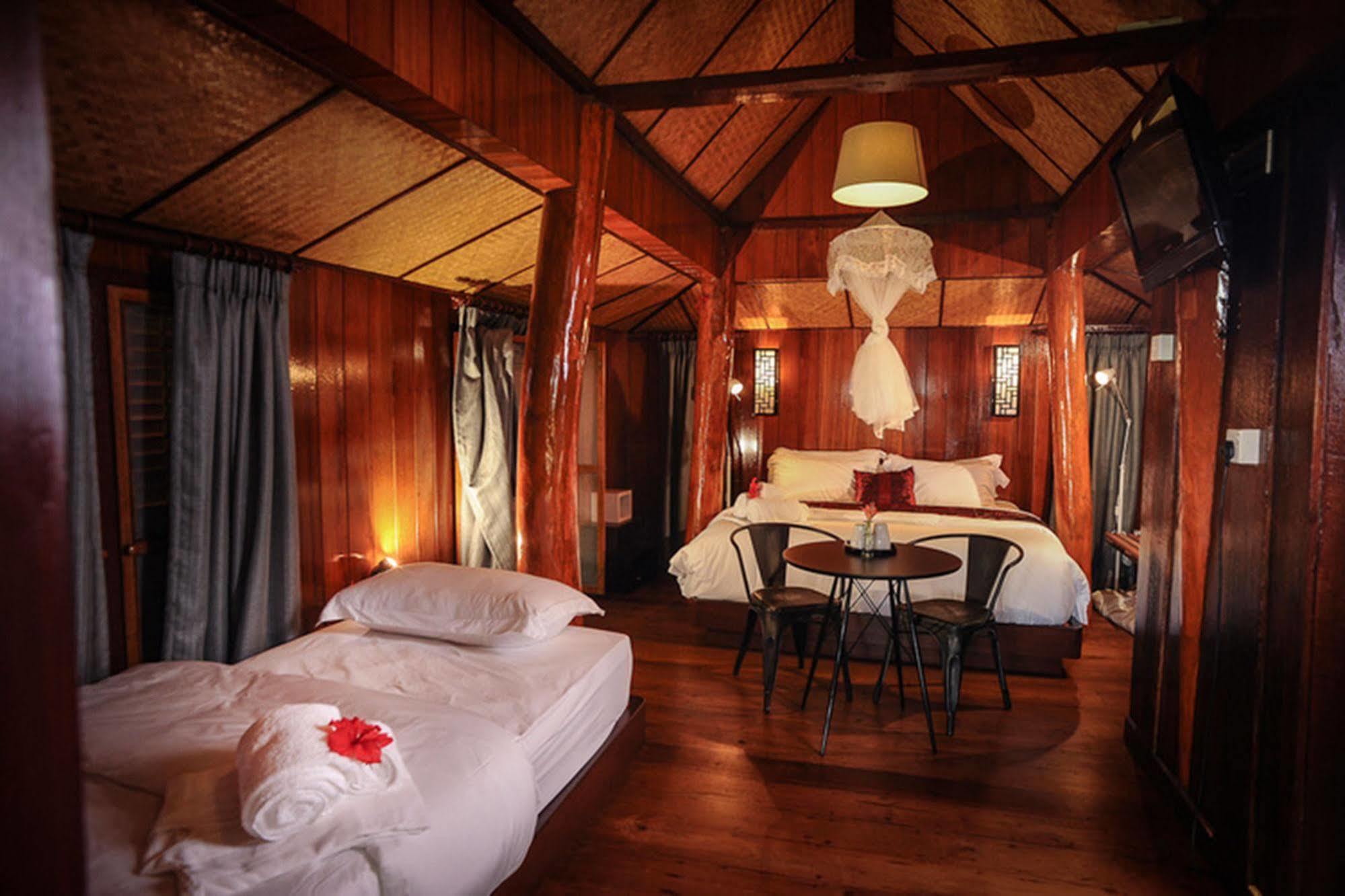 Villa Malihom Private Estate à Balik Pulau Extérieur photo