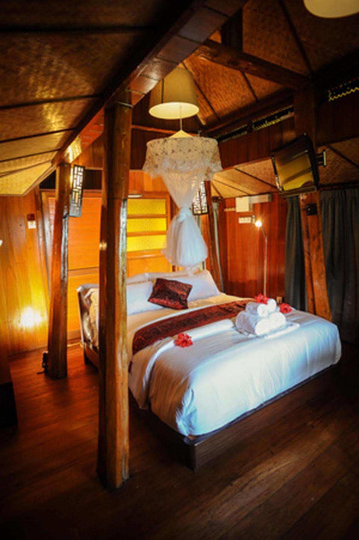 Villa Malihom Private Estate à Balik Pulau Extérieur photo